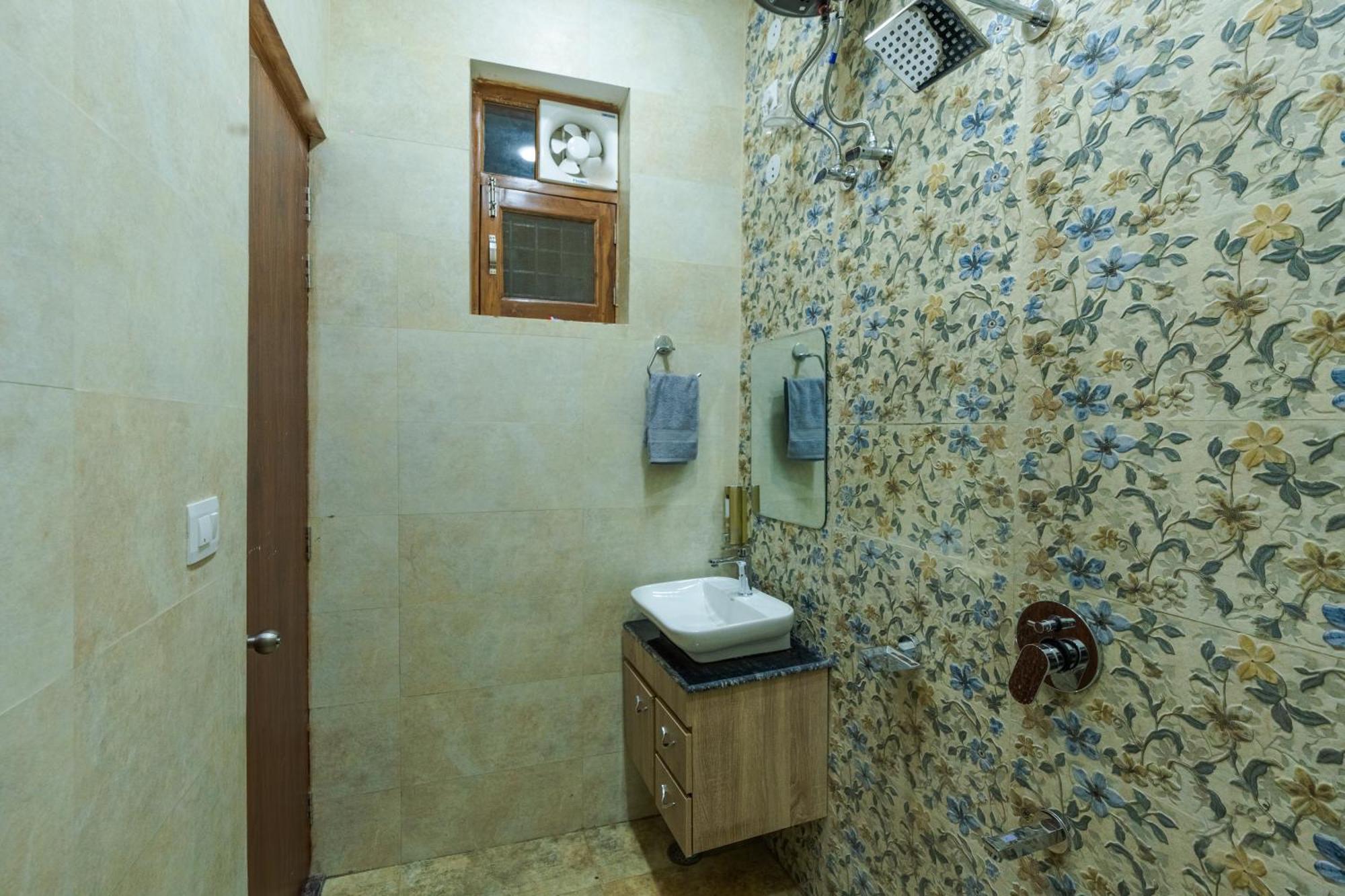 Dhruva - Luxury Villa In Cbd Dehradun Exterior foto